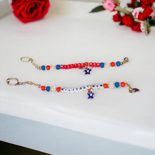 ‘Military Mom’ Charm Bracelet